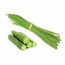 Drumstick Indian/ Moringa Strąki Świeże